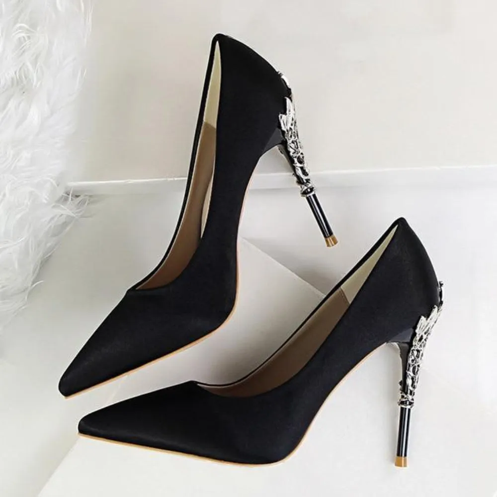 Metal Carved Pumps Elegant High Heels