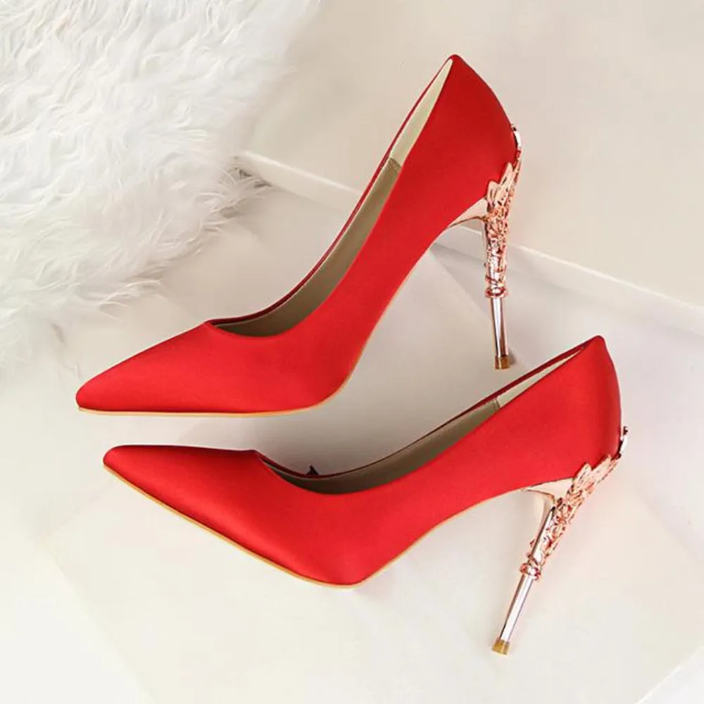 Metal Carved Pumps Elegant High Heels